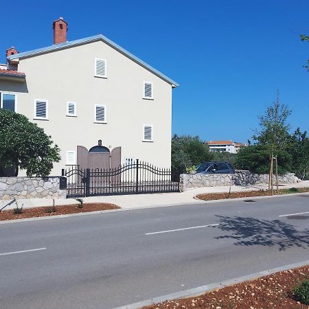 Apartments Rea Cres Kültér fotó