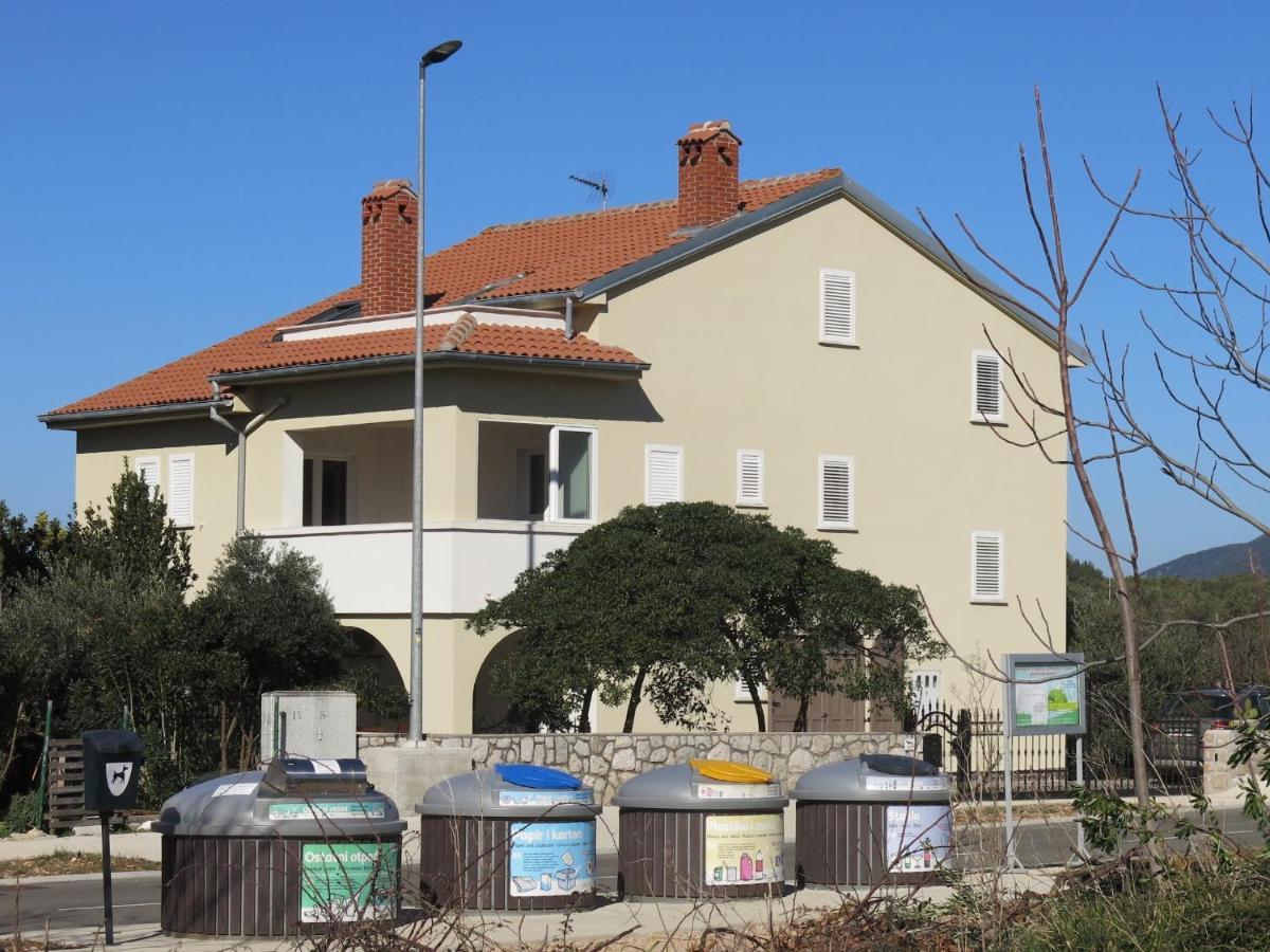 Apartments Rea Cres Kültér fotó