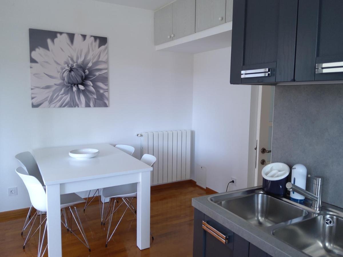 Apartments Rea Cres Kültér fotó